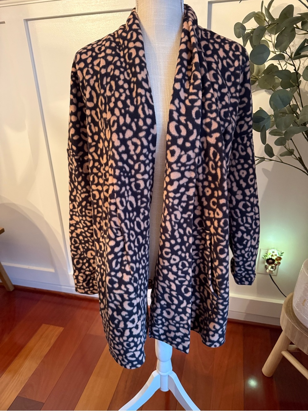 Simply Vera Vera Wang Black/Tan Leopard Open-Front Fleece Jacket Oversized Large